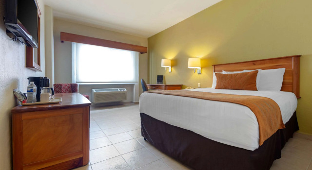 Двухместный номер Standard Comfort Inn Monterrey Valle