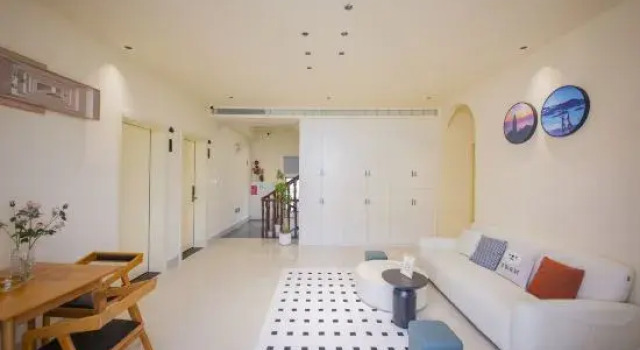 Weizhou Island Haolaiwu Holiday Villa