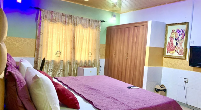 Sundowner Lodge, Book Hotel Billige hoteller i Tamale