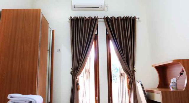 Homestay Gejayan Dekat Pakuwon Mall by Simply Homy, Rezervovat Hotel 3hvězdičkové hotely v Yogyakarta Province, 3*