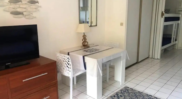 Studio in Collioure, With Wonderful sea View and Furnished Balcony - 2, Rezervovat Hotel Hotely v Vermillion Coast s parkováním, Parkování