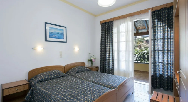 Студия Comfort Andreas Pool Complex