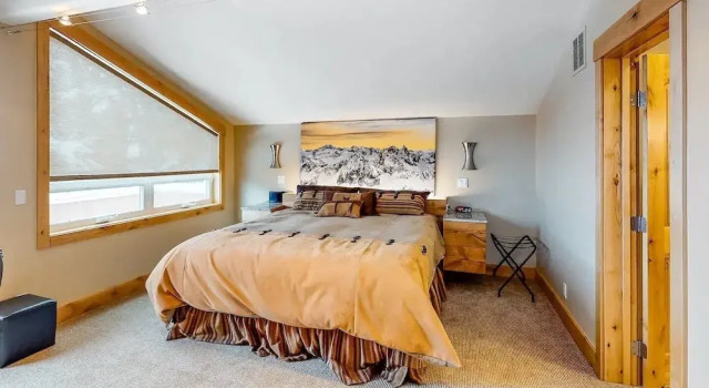 Corrock Style - Luxury Hot Tub Home Near Ski Lifts & Downtown Ketchum!, Book Feriehus Sommerhuse i Idaho, Hytte