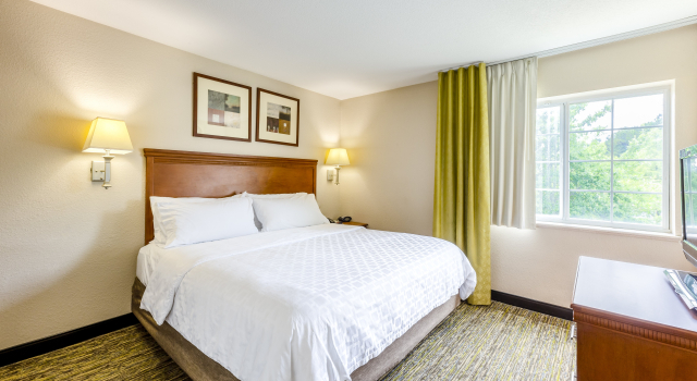 Candlewood Suites Savannah Airport, Book Hotel Hoteller i Pooler med pool, Swimmingpool