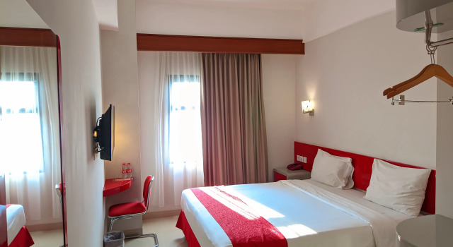 Brothers Inn Solo Baru, Book Hotel Sukoharjo Central Java