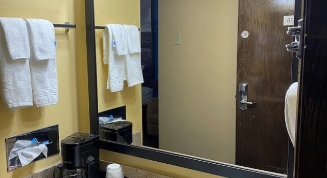 Двухместный номер Standard Цокольный этаж Super 8 by Wyndham Rochester Mayo Clinic Area