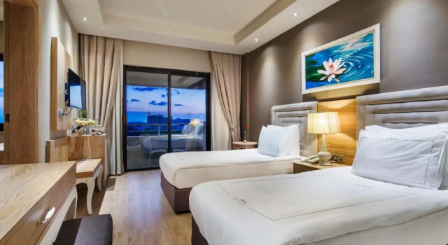 Двухместный номер Standard с частичным видом на море Bellis Deluxe Hotel & Heated for Winter Aqua Park