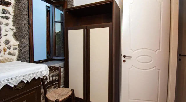 Plousiadi΄s Stone House, Prenota Hotel Pali Egeo Meridionale