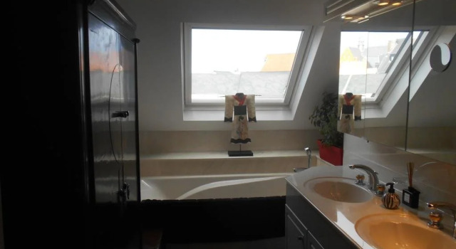 B&B De Mansarde, Rezerwuj Bed and Breakfast Hotele w Bruksela z parkingiem, Parking