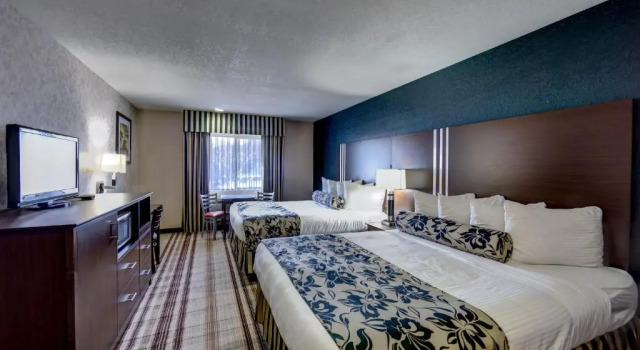 Четырёхместный номер Standard Prosperos Flagship Inn
