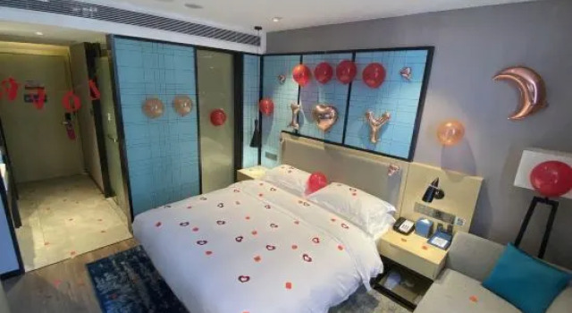 Echarm Hotel (Huoju Kaifaqu Zhongshan Station), Boek Hotel Hotels in Guangdong met parkeren, Parkeren