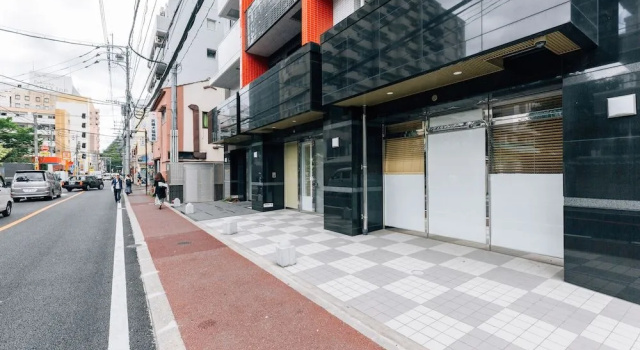 Mizuka Nakasu 4 Unmanned Hotel