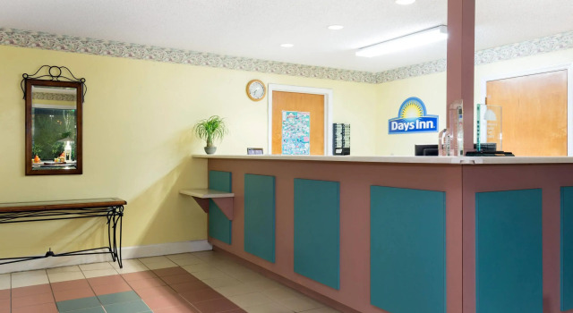 Days Inn by Wyndham Lamont/Monticello, Boek Hotel Monticello Minnesota