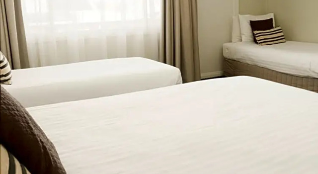 Семейный номер Deluxe Posthouse Motor Lodge