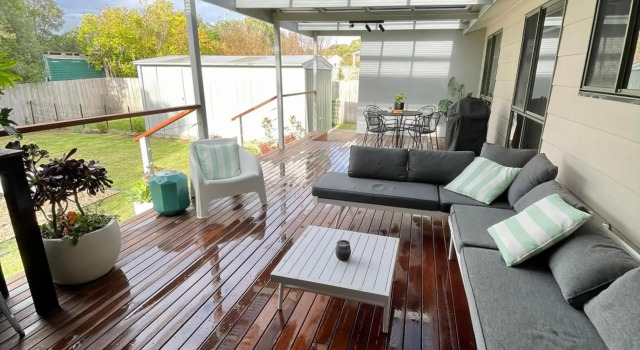 Vacation on Nation, Book Hotel Inverloch 