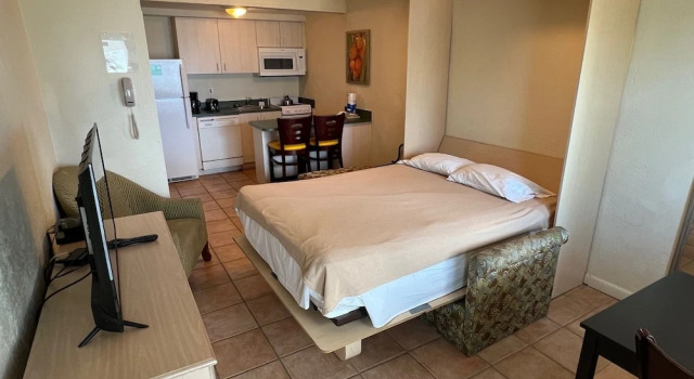 Enchanted Isle Resort