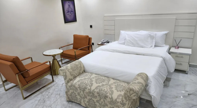 Luxol Homes And Suites, Book Hotel Ikeja 