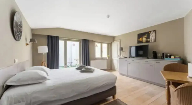 Номер Economy Inn Bruges