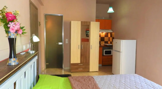 Студия Zako Apartments