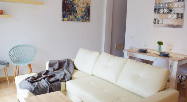 Apartamento Carabeo 97, Забронировать Апартаменты/квартира Апартаменты Нерха, рядом с Церковь Эль-Сальвадор, Апартаменты/квартира