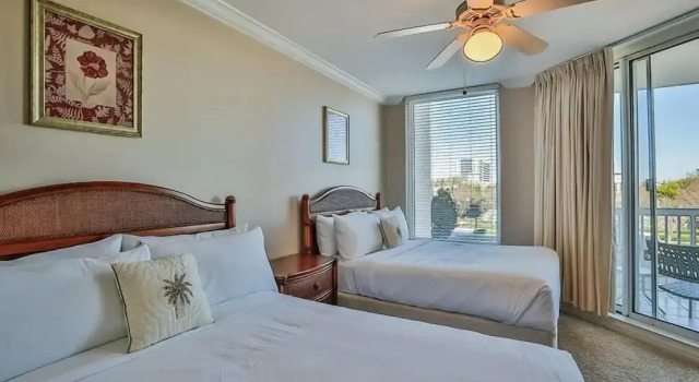 ST CROIX 301 3 Bedroom Holiday Home by Five Star Properties, Забронировать Апартаменты/квартира Дестин Emerald Coast, рядом с Fat Daddy's Arcade