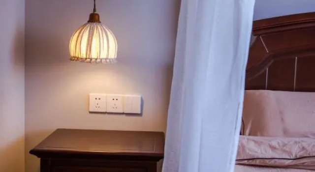 Семейный люкс с видом на озеро Fanhua Motel