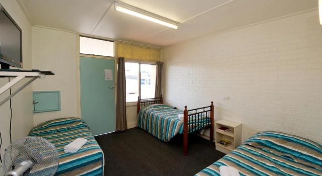 Lamington Hotel Motel, Boek Motel Maryborough 