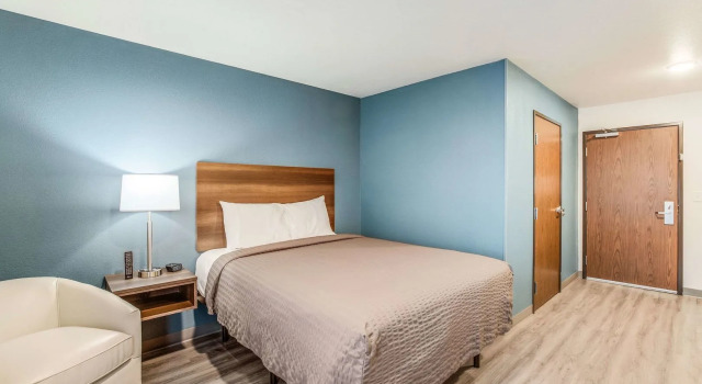 WoodSpring Suites Novi Farmington