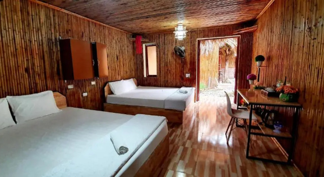 Четырёхместный номер Standard с видом на сад Quoc Khanh Bamboo homestay
