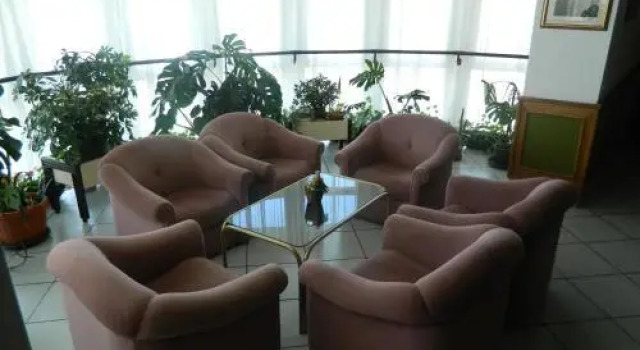 Hotel Familia, Prenota Hotel Hotel a Southern Transdanubia con parcheggio, Parcheggio