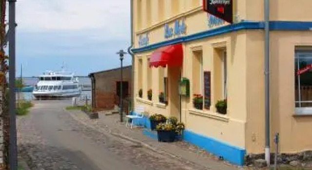 Hotel Pension & Restaurant Zur Mole