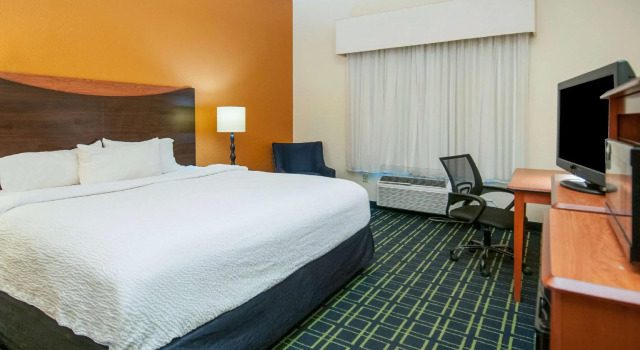 Двухместный номер Standard Fairfield Inn & Suites Jackson