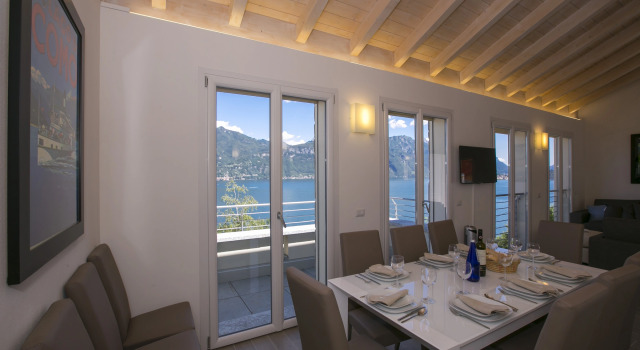 Paradiso di Menaggio Penthouse, Book Hotel Hotels in Como with a Pool, Swimming Pool