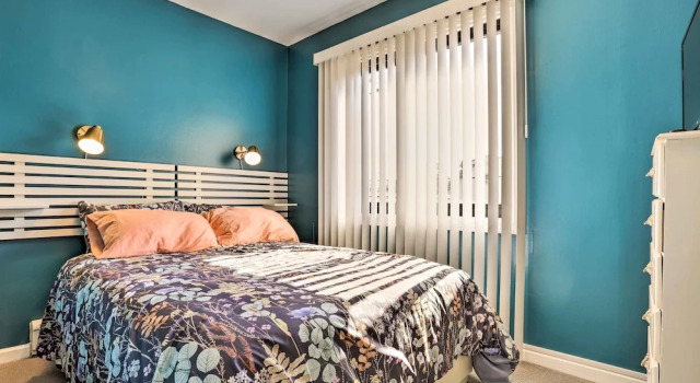 Коттедж с 3 комнатами Vibrant Teaneck Home ~ 12 Mi to Manhattan!
