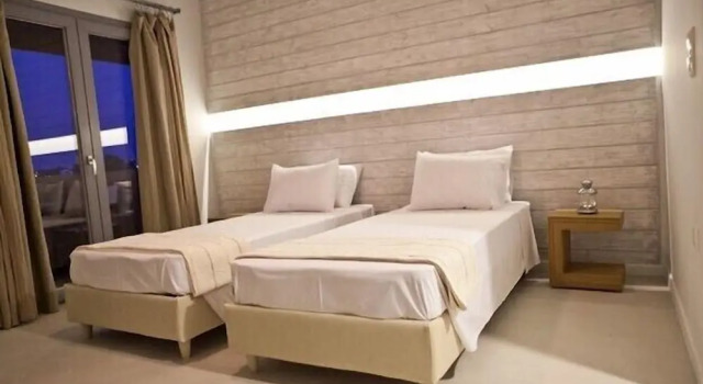Студия с балконом Xanthippi Hotel
