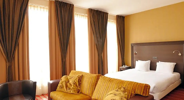 Полулюкс Standard Amrâth Grand Hotel de l’Empereur
