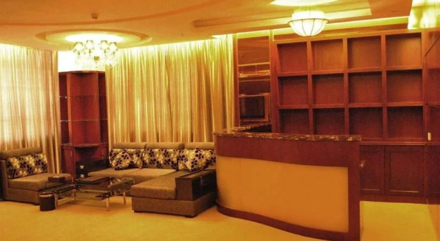 Dongxing Hotel - Guangzhou, Забронировать Отель Бизнес-отели Guangzhou Area, 4* 5*