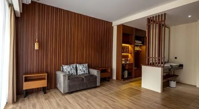 Suite Premier FOX HARRIS Hotel & Convention Banjarnegara