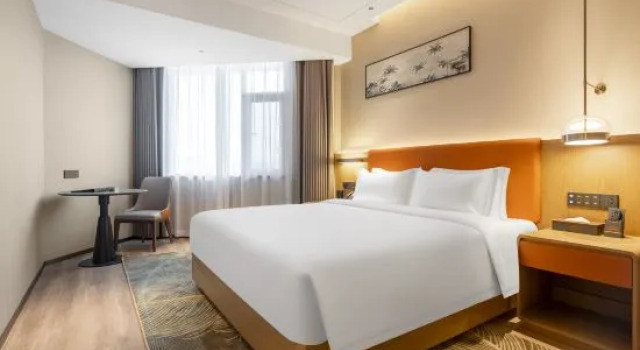 Люкс Deluxe Hawthorn by Wyndham Xishuang Banna Jinghong