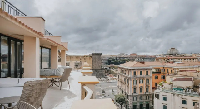 Двухместный люкс POETICA BOUTIQUE SKY HOTEL
