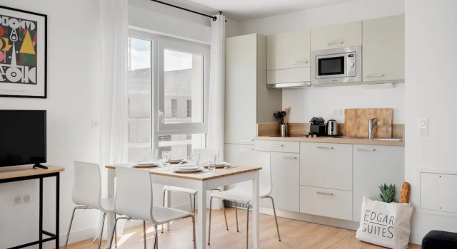 Апартаменты Standard Edgar Suites Meudon-La-Forêt