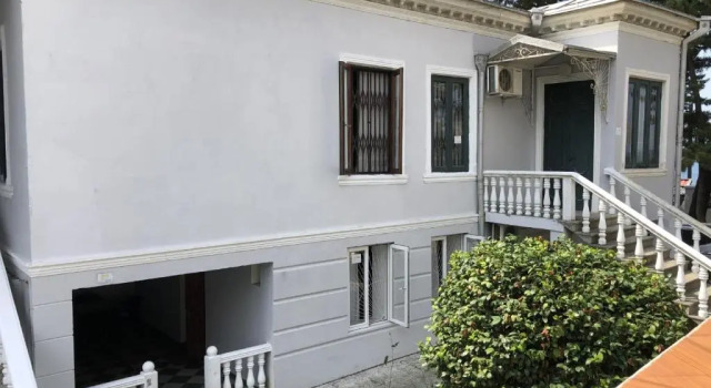 House 122, Book Hotel Kobuleti 