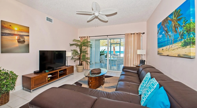 The Grandview Condos on Seven Mile Beach, Rezerwuj Apartament Apartamenty w Grand Cayman, Apartament