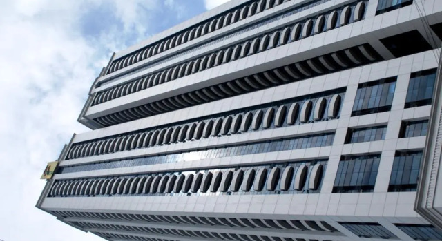 BSA Twin Towers Ortigas, Забронировать Отель Отели Мандалуйонг с бассейном, рядом с Shangri-La Plaza, Бассейн