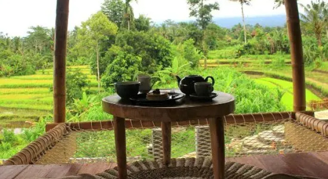 Wiwaka Bamboo House, Varaa Hotelli Selat Karangasem