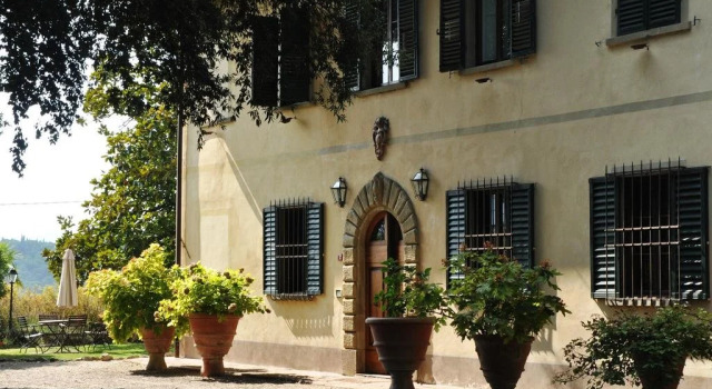 Villa Il Leccio, Book Villa Cottages in Chianti, Cottage