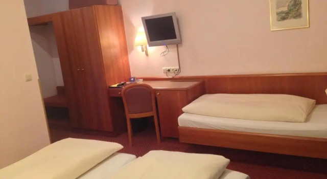 Трёхместный номер Standard Hotel Carmen