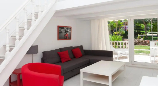 Апартаменты MR Hotelet de la Raconà & Apartments