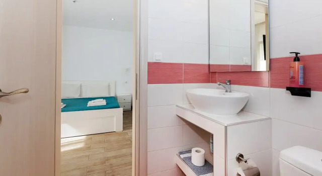 Номер Economy Angelina Hotel