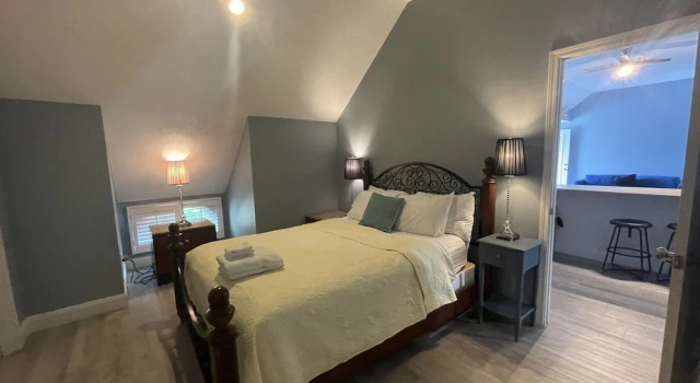 Апартаменты Standard Harbour Square Suites